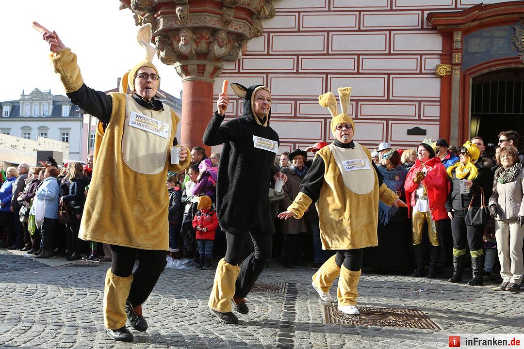 Gaudiwurm: Narren feiern in Coburg
