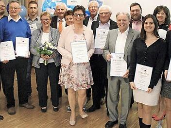 Die Geehrten und Festredner des Abends Foto: p