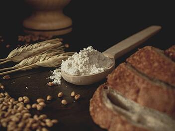 Brot backen geht nach dem Rezept von Jamie Oliver einfach und schnell.