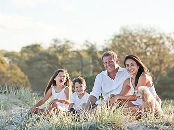 Für junge Familien ist eine Risikolebensversicherung eine gute Empfehlung.