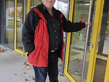 Das Gymnasium betritt Paul Lau inzwischen nur noch als Gast.  Foto: Mona Lisa Eigenfeld