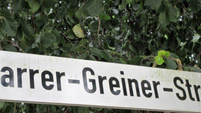 Die Pfarrer-Greiner-Stra&szlig;e in Neustadt Foto: Dieter Seyfarth