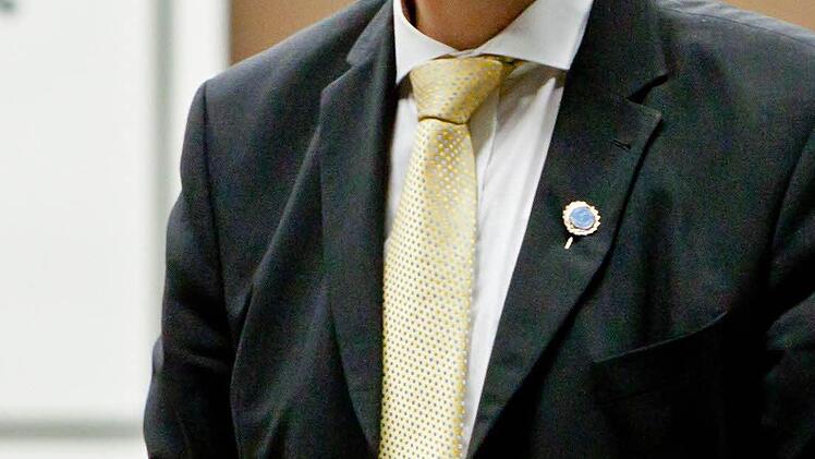 Für seine Verdienste wurde Norbert Luche mit der goldenen Ehrennadel des Musizierkreises ausgezeichnet.