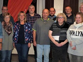 Die Kandidatinnen und Kandidaten der SPD Himmelkron-Gössenreuth für die Gemeinderatswahlen am 15. März 2020 Foto: Werner Reißaus