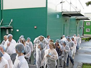 Der Martin-Bauer-Standort in Krasnogorsk bekommt auch regelmäßig Besuch aus Höchstadt - hier eine Schülergruppe 2014.  Foto: privat