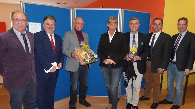 Landrat, Lehrer und Vertreter des Schulverbands begrüßten BLLV-Präsidentin Simone Fleischmann,
