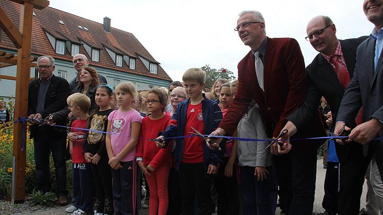 Auch das gehört dazu: Die offizielle Eröffnung des Parcours.Foto: Sarah Dann