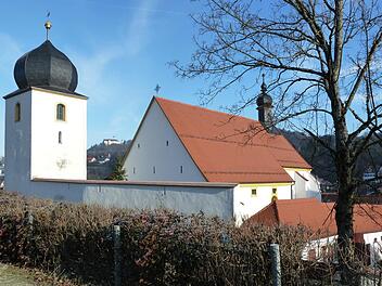 Die Wehrkirche in Heiligenstadt Foto: Dieter Zöbelein