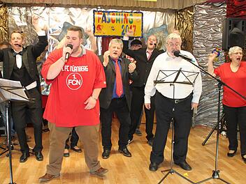 Die Faschingsfreunde Neuenmarkt melden sich zurück. Foto: Jürgen Gärtner