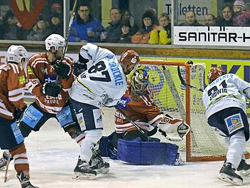 Damit der Eissport langfristig in Bad Kissingen gesichert ist, sucht die Stadt nach einem privaten Betreiber für die Eishalle.  Foto: Marion Wetterich/Archiv