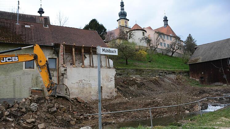 Abriss erledigt: Die alte Mühle ist Geschichte und hat Platz gemacht für eine schön gestaltete Freifläche als Teil des neuen Stadtkonzepts.Dagmar Besand
