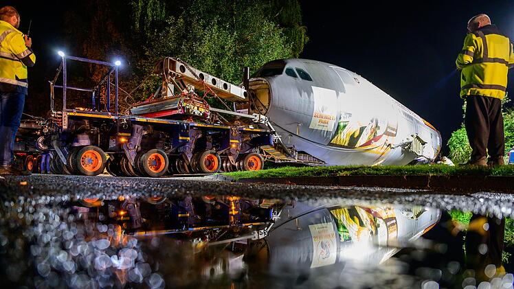 Ankunft Airbus A310 am Serengeti-Park