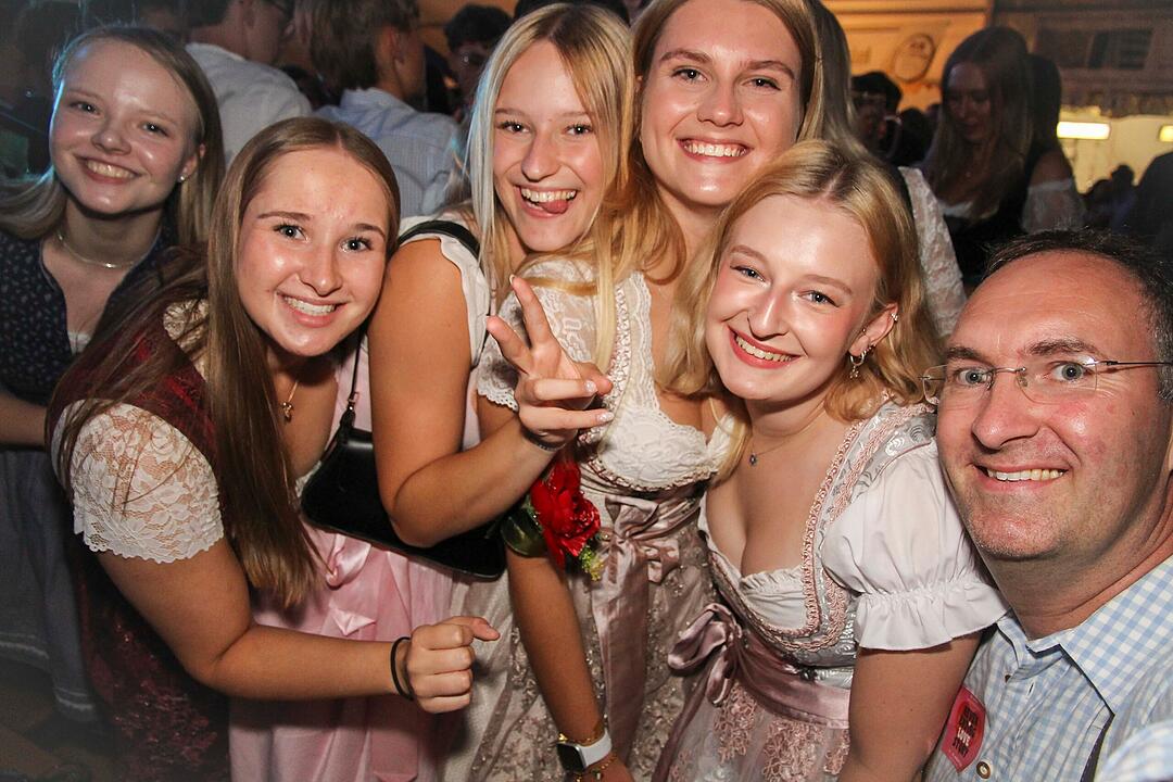 Super Stimmung beim Wiesenfest.
