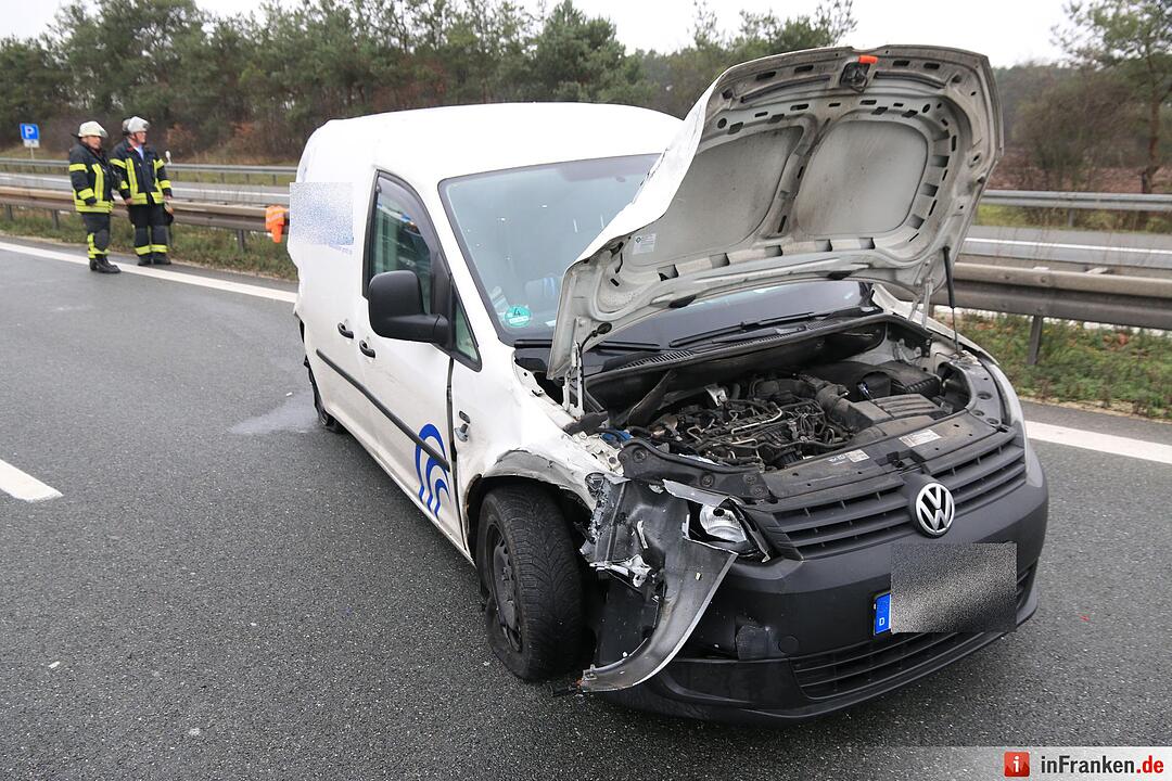 Unfall auf A3 bei Erlangen-West