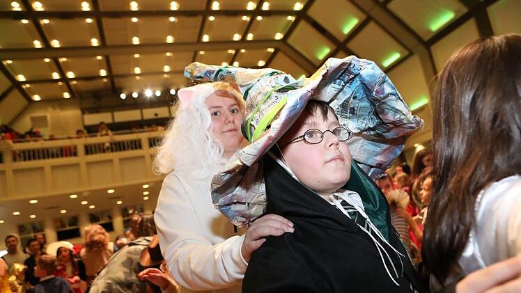 Impressionen vom Kulmbacher Kinderfasching in der Stadthalle Barbara Herbst