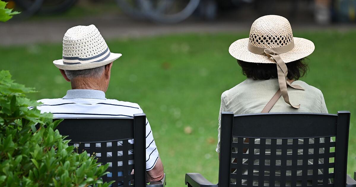 Retiring by age 64 at the latest - | what is legal and what isn't