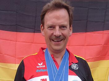 Helmut Stubenrauch darf sich über gleich zwei Weltmeistertitel freuen. Wolfgang Dietz