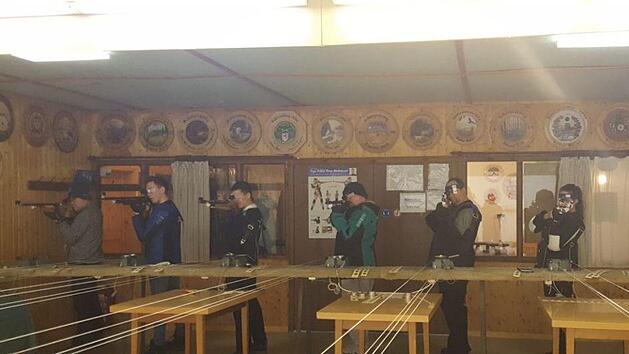 Der Sch&uuml;tzenverein, die Feuerwehr und der Sportverein haben alle einen Grund zum Feiern. Nach dem gemeinsamen Kommersabend steht nun das Festwochenende mti Gausch&uuml;tzenproklamation und Festzug an. Foto: Archiv Daniel Wiener