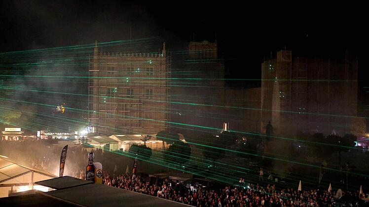 Lasershow beim Coburger SchlossplatzfestFoto: Timo Geldner