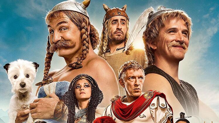 In der Realverfilmung "Asterix & Obelix: Im Reich der Mitte" wollen die Gallier der Kaisertochter Fu Yi beistehen.