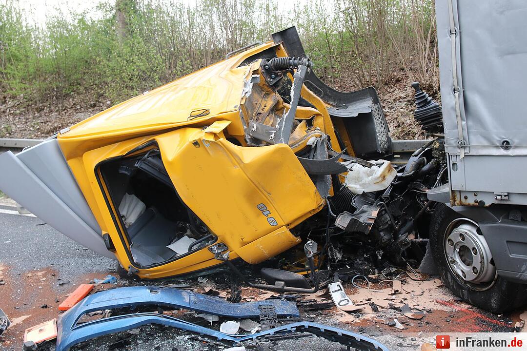 Tödlicher Unfall auf der B303 bei Ebersdorf