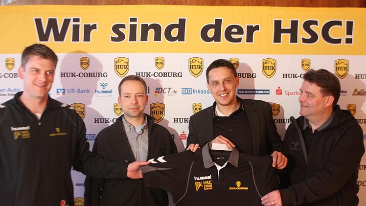 Michael Häfner (links) war es, der Jan Gorr (Zweiter von links) 2013 nach Coburg lockte. Rechts daneben Stefan Apfel und Jochen Knauer.