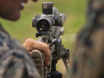 Lebenhan: Mann mit Waffe im Wald unterwegs - Polizei kl&auml;rt seltsamen Fall auf