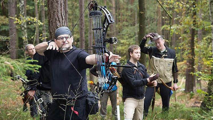 Die modernen Bögen haben mit dem Bogen eines Robin Hood kaum noch etwas gemein. Foto: Klaus Gagel
