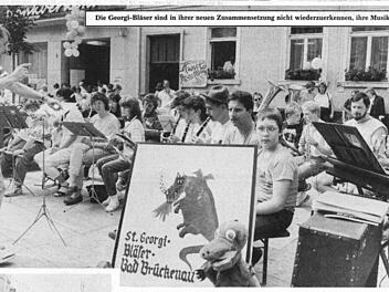 Historisch aus der Stadtfestbeilage 1989 der Saalezeitung, also ein Auftritt von 1988.  Archiv-Foto: Thomas Dill