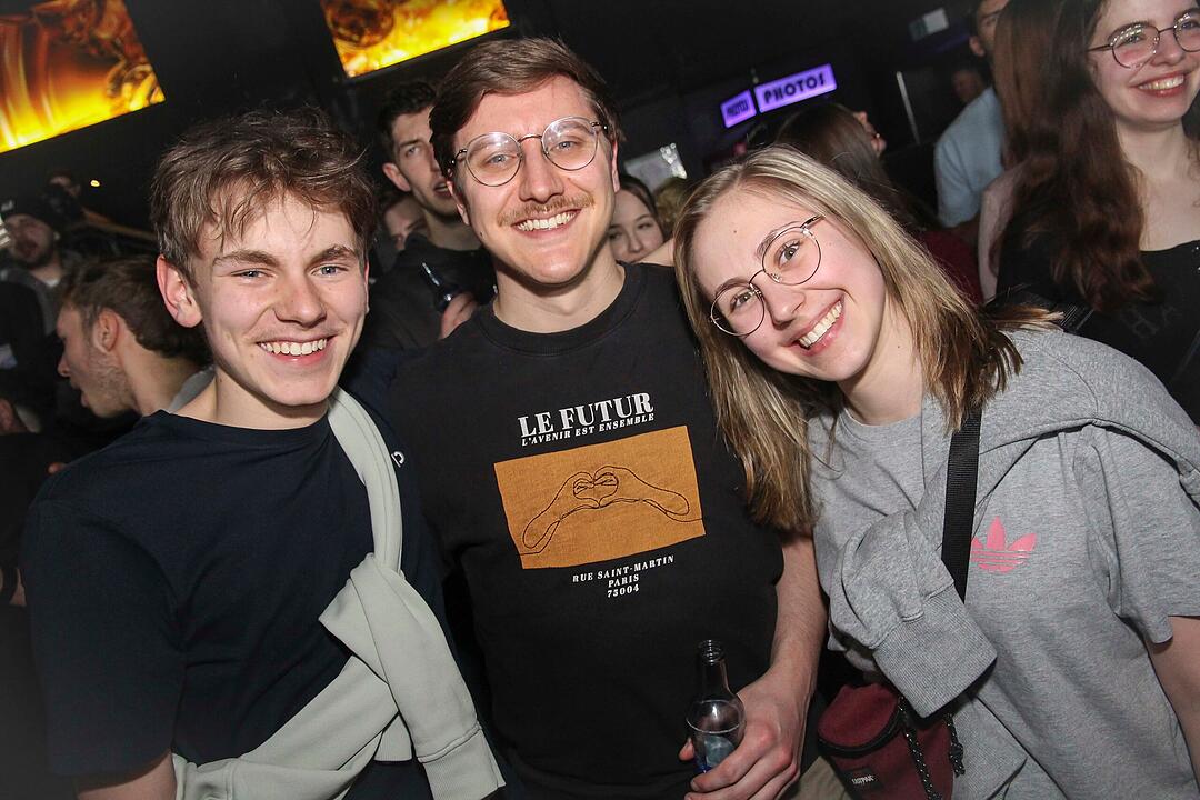 RADSPITZ live im Schwingen Nightlife