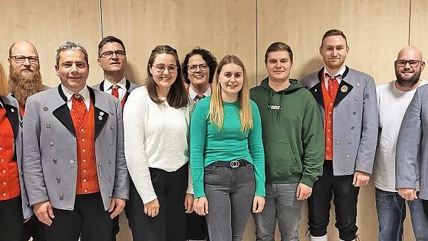 Neuwahlen beim Musikverein Waldfenster: (von links) Sabrina Schmitt, Sebastian Schlereth, Heiko Kessler, Christian Metz, Rosalie Albert, Claudia Schlereth, Marie Morber, Marius Schlereth, Max Morber, Christian Kleinhenz, Markus Kliem.