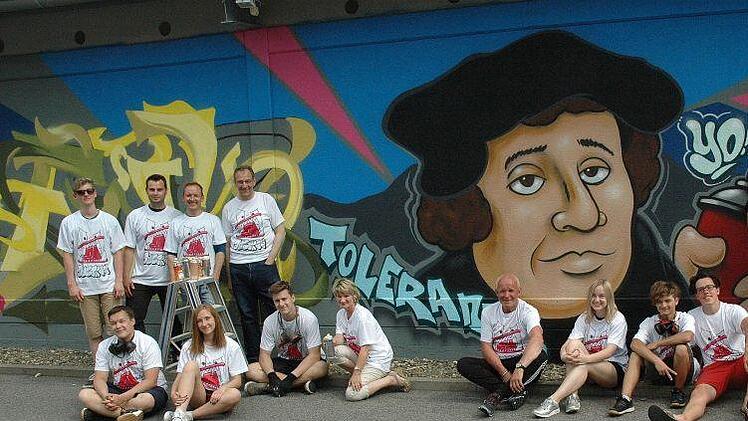 Impressionen von der Graffiti-Aktion am Stocke-Stadion. Foto: Edwin Meißinger