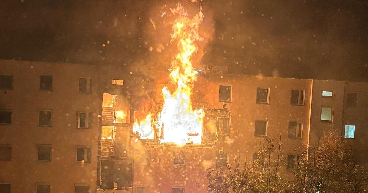 Explosion destroys residential building in Regensburg - | Emergency ...