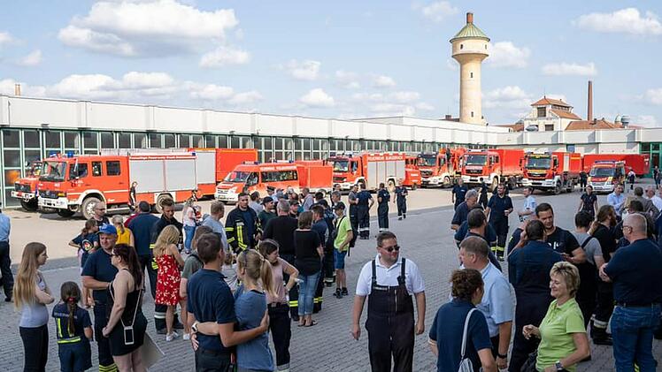 Feuerwehr Bamberg kehrt aus Hochwassergebiet Ahrweiler zurück