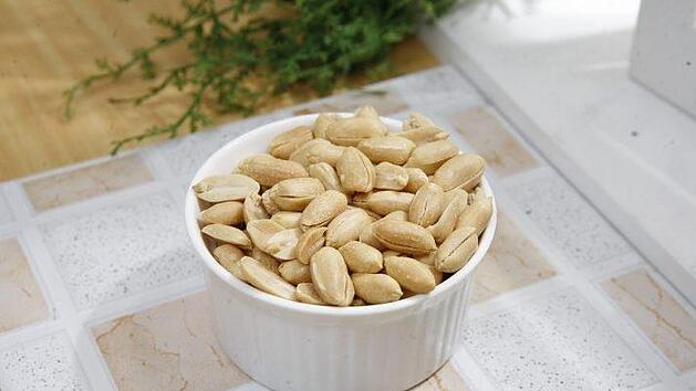 Es reichen bereits leichte Ber&uuml;hrungen, um bei Menschen mit Erdnussallergie gef&auml;hrliche Symptome auszul&ouml;sen. Symbolfoto: pixabay.com