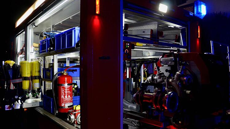 Ein Blick in ein Feuerwehrfahrzeug. Foto: Kathrin Kupka-Hahn