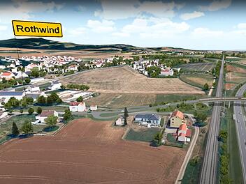 Diese Visualisierung des Staatlichen Bauamts Bayreuth zeigt einen Teil  der geplanten Umgehung und eine der vorgesehenen Brücken (rechts im Bild) bei Rothwind/Fassoldshof. In die Animation sind noch nicht alle landschaftspflegerischen Details vollumfänglich eingepflegt. Die Visualisierung in Form eines kurzen Films ist über die Homepage des Bauamts abrufbar, aber nicht offiziell Teil des Planfeststellungsverfahrens. Quelle: Staatliches Bauamt Bayreuth