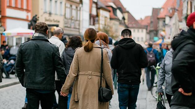 Forchheim: Jahrmarkt und verkaufsoffener Sonntag locken in Innenstadt - gro&szlig;es Angebot