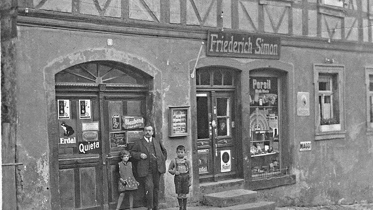 Das Gemischtwarengeschäft in der Hauptstraße 4 in Stadtsteinach.  Fotos: sise