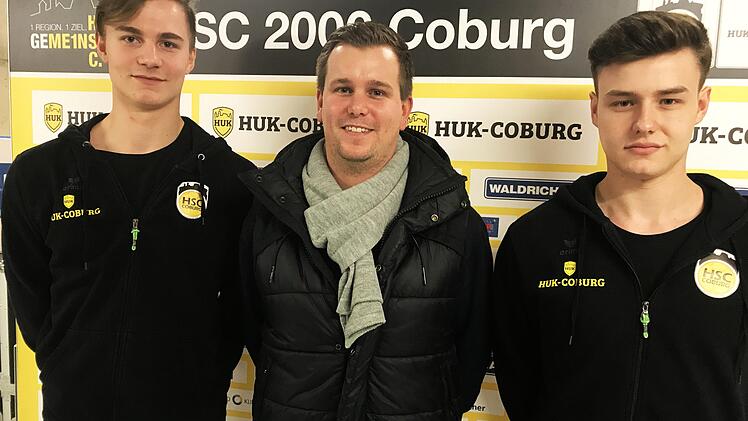 Jakob Knauer, Gesch&auml;ftsf&uuml;hrer Steffen Ramer und Fabian Apfel  Foto: HSC