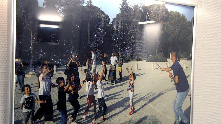 Impressionen von der Vernissage   Foto: Richard Sänger