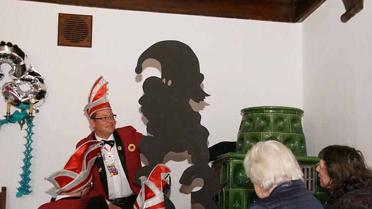 33 Jahre SKK sind doch Grund genug f&uuml;r ein Denkmal, findet der SKK und pr&auml;sentiert mit Michael Hess das Werk.