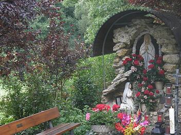 Die Mariengrotte an der Ransbachmühle wurde zu Ehren der Muttergottes von Lourdes 1910 erbaut.  Foto: Philipp Bauernschubert