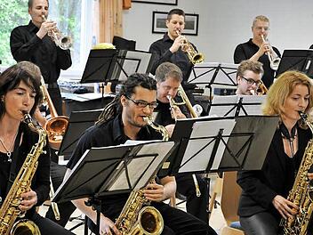 Die "Occasional Big Band" probt im Musikerheim.Foto: Jacqueline Vera Mihm