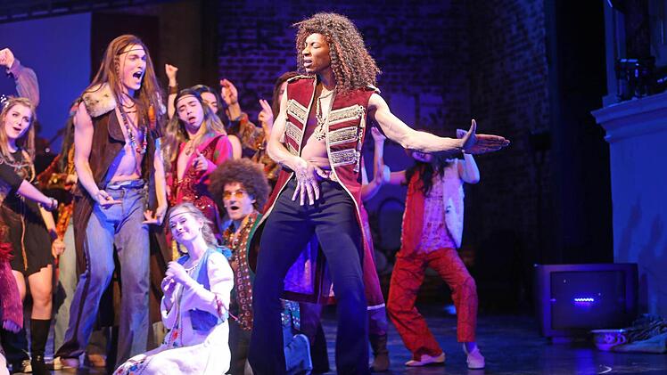 Hair" am Landestheater Coburg Foto: Henning Rosenbusch