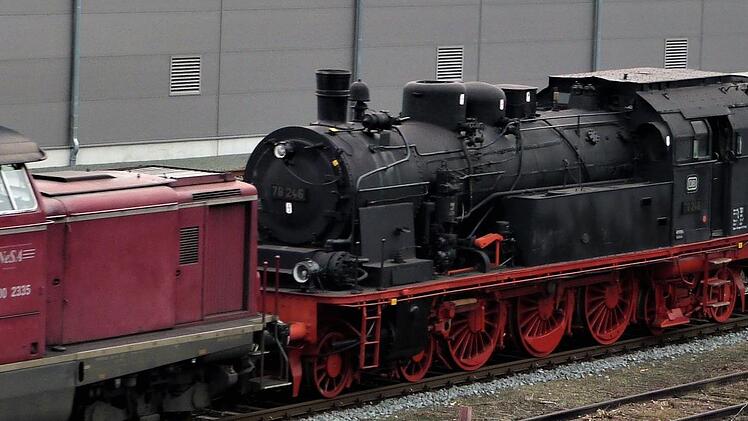 Die "Preußin" wird bald von Neuenmarkt nach Rottweil gezogen. Foto: Wener Reißaus