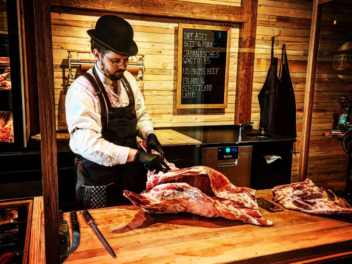 Coburg: Metzgerei "Master Butcher" statt Kanzlei - ehemaliger Jura-Student erfüllt sich Traum Coburg: Metzgerei "Master Butcher" statt Kanzlei - ehemaliger Jura-Student erfüllt sich Traum