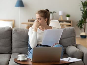 Finanzieller Notfall nach Todesfall: Diese Hilfen gibt es