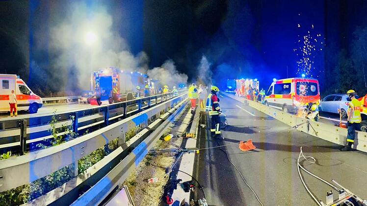 A73 bei Rödental: Feuerwehr erlebt Zivilcourage bei Messerattacken-Einsatz - Helfer "mitgerannt"