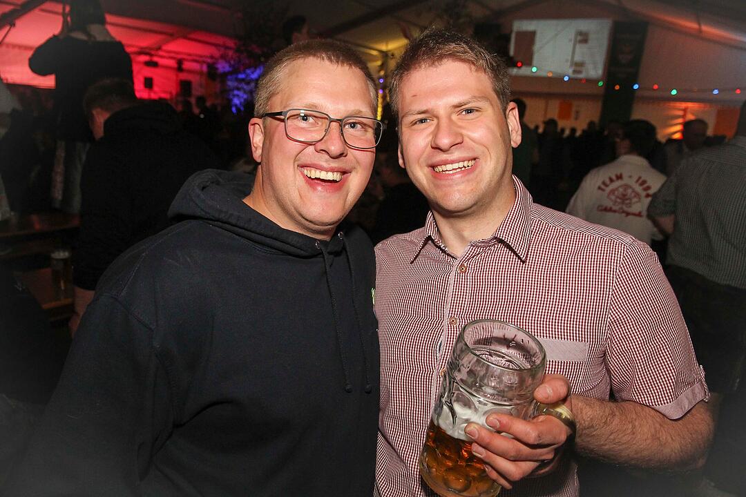 Party mit den DORFROCKERN Party mit den DORFROCKERN